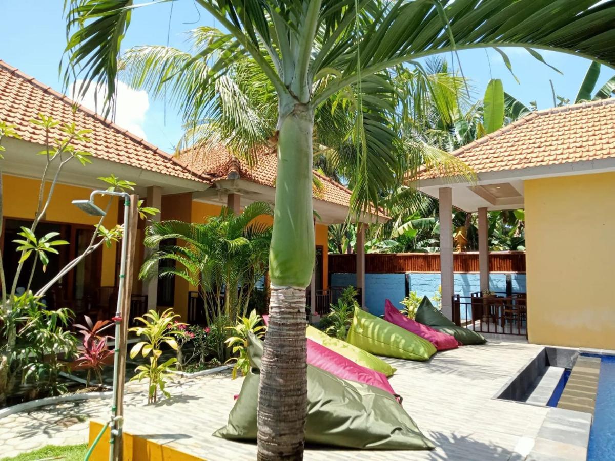 Yellow Bridge Guest House Nusa Lembongan  Exterior photo